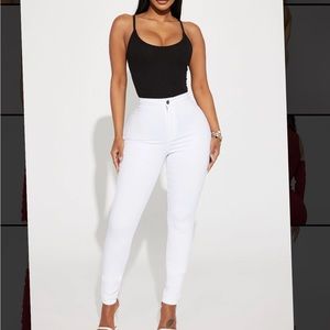 High waisted skinny jeans